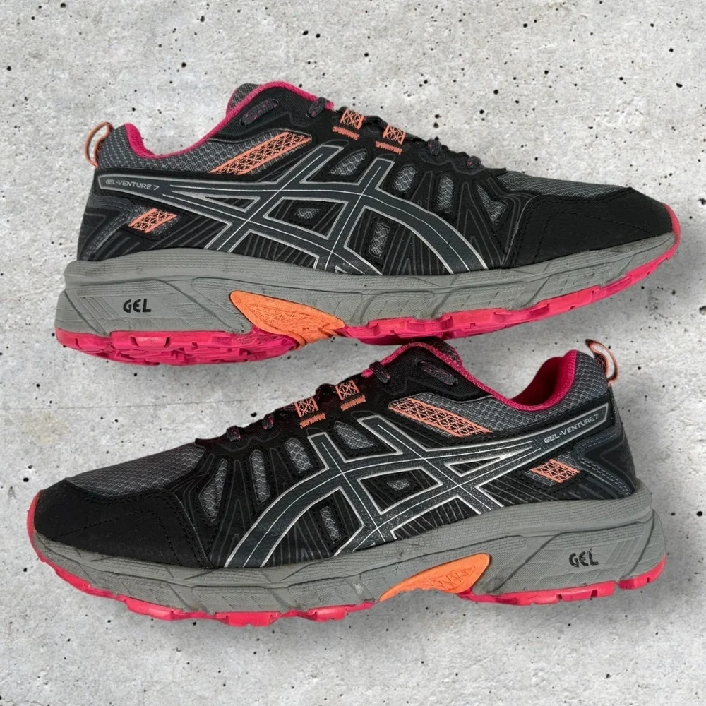 Asics Women's Black Gray Pink Trail Running Shoes - Picture 4 of 7